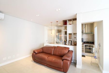 Sala / Cozinha de apartamento à venda com 2 quartos, 78m² em Indianópolis, São Paulo