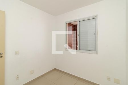 Quarto de apartamento para alugar com 3 quartos, 76m² em Vila Paiva, São Paulo