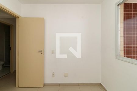 Quarto de apartamento para alugar com 3 quartos, 76m² em Vila Paiva, São Paulo