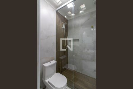 Suíte de casa à venda com 3 quartos, 300m² em Parque Santo Antonio, Guarulhos