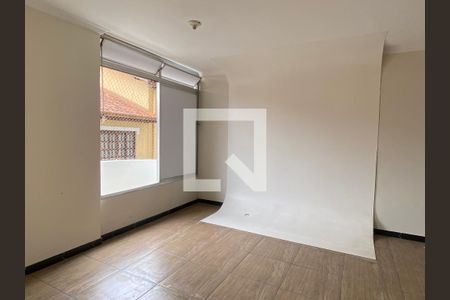 Sala de apartamento para alugar com 2 quartos, 65m² em Vila Osasco, Osasco