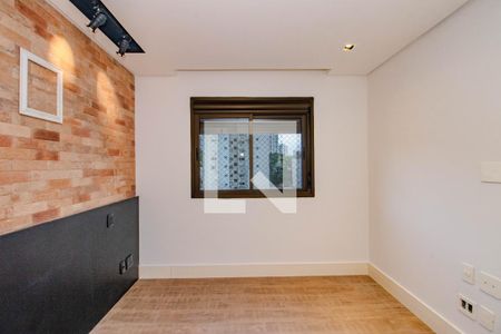 Suíte de apartamento à venda com 2 quartos, 80m² em Higienópolis , Porto Alegre
