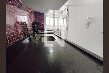 Cozinha de apartamento à venda com 2 quartos, 47m² em Quinta da Paineira, São Paulo
