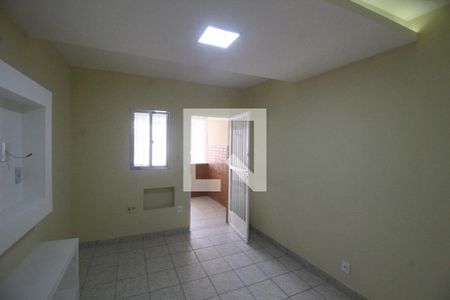 Sala de casa para alugar com 1 quarto, 32m² em Luz, Nova Iguaçu