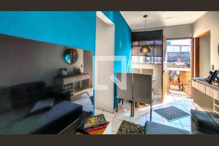 Casa à venda com 6 quartos, 250m² em Jardim Icarai, São Paulo