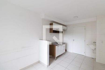 Sala/Cozinha/Área de Serviço  de apartamento para alugar com 2 quartos, 33m² em Itaquera, São Paulo