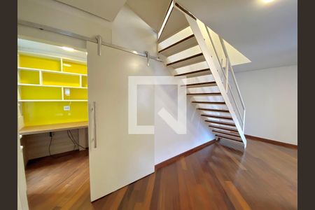 Hall de apartamento à venda com 2 quartos, 93m² em Vila Augusta, Guarulhos