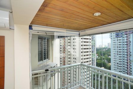 Varanda de apartamento para alugar com 3 quartos, 75m² em Barra da Tijuca, Rio de Janeiro