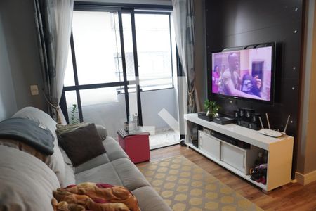 Sala de apartamento para alugar com 2 quartos, 57m² em Vila Carmosina, São Paulo