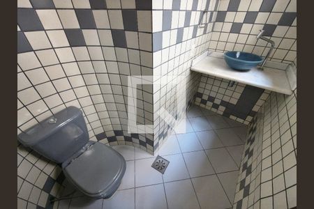 Lavabo de casa de condomínio à venda com 3 quartos, 220m² em Taquara, Rio de Janeiro