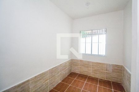 Quarto 2 de casa à venda com 2 quartos, 55m² em Realengo, Rio de Janeiro