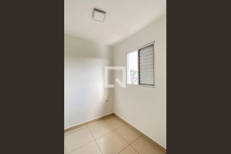 Quarto 1 de apartamento para alugar com 2 quartos, 40m² em Vila Santa Teresa (zona Leste), São Paulo