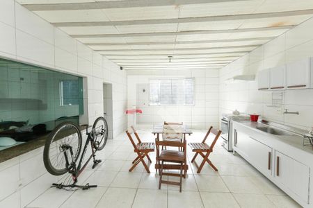 Casa à venda com 6 quartos, 380m² em Jardim Riacho das Pedras, Contagem
