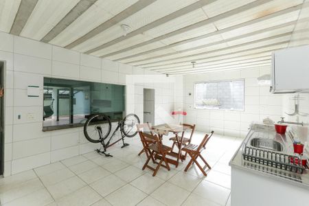 Casa à venda com 6 quartos, 380m² em Jardim Riacho das Pedras, Contagem