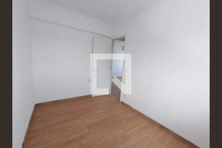 Quarto 2 de apartamento para alugar com 2 quartos, 49m² em São José, Porto Alegre