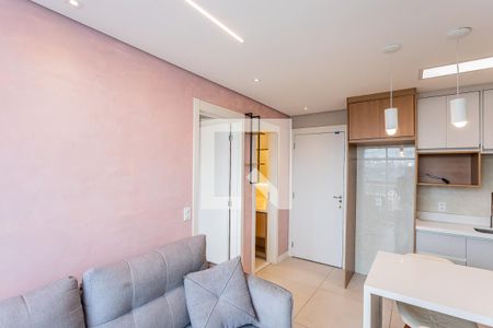 Sala, cozinha e área de serviço de apartamento à venda com 2 quartos, 41m² em Vila Pirituba, São Paulo