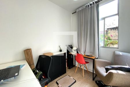 Quarto 3 de apartamento à venda com 3 quartos, 74m² em Grajaú, Belo Horizonte