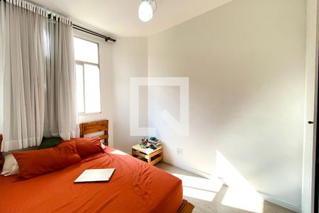 Quarto 2 de apartamento à venda com 3 quartos, 74m² em Grajaú, Belo Horizonte