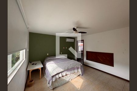 Suíte 1 (Master) de casa de condomínio à venda com 4 quartos, 360m² em Vargem Grande, Rio de Janeiro