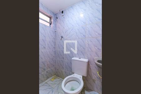 Banheiro da Suíte de apartamento para alugar com 1 quarto, 37m² em Quintino Bocaiúva, Rio de Janeiro