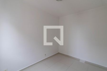 Apartamento à venda com 3 quartos, 56m² em Jardim Cocaia, Guarulhos