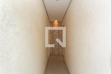 Corredor  de casa para alugar com 2 quartos, 49m² em Vila Brasil, São Paulo