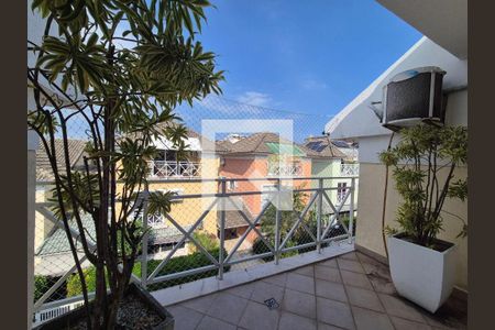 Casa à venda com 4 quartos, 180m² em Recreio dos Bandeirantes, Rio de Janeiro