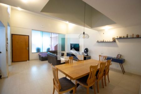 Casa à venda com 3 quartos, 250m² em Ceilândia Sul, Brasília