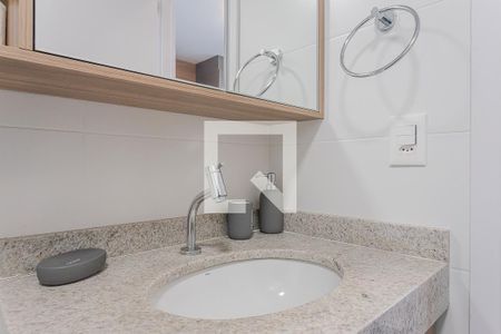 Banheiro de apartamento para alugar com 1 quarto, 25m² em Jardim Paulistano, São Paulo
