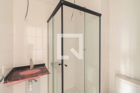 Banheiro de kitnet/studio para alugar com 1 quarto, 27m² em Vila Dom Pedro I, São Paulo