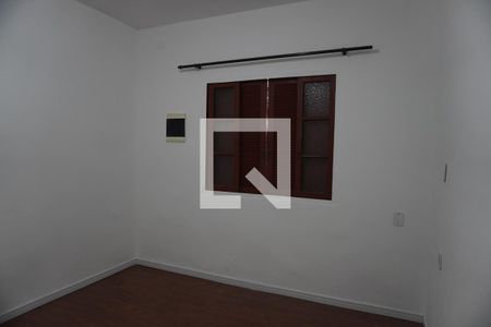 Quarto 1 de casa para alugar com 3 quartos, 110m² em Itaquera, São Paulo