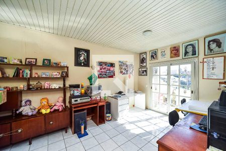 Quarto 1 de casa à venda com 6 quartos, 390m² em Jardim Dona Leopoldina, Porto Alegre