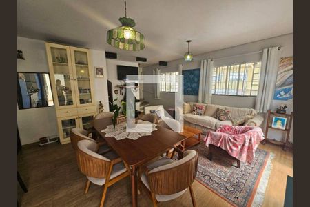 Casa à venda com 3 quartos, 240m² em Vila Gomes, São Paulo