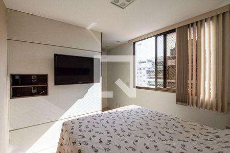 Apartamento à venda com 3 quartos, 115m² em Charitas, Niterói