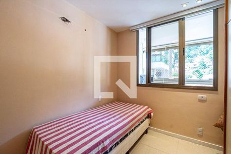 Apartamento à venda com 3 quartos, 115m² em Charitas, Niterói