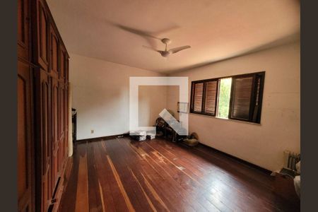 Casa à venda com 5 quartos, 388m² em São Francisco, Niterói