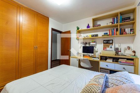 Casa à venda com 3 quartos, 262m² em Pendotiba, Niterói