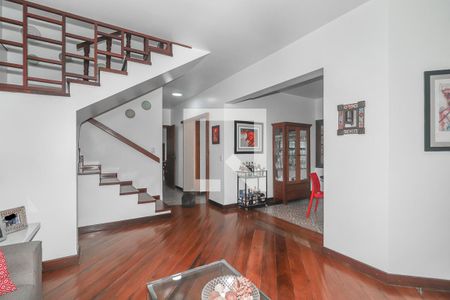 Sala de casa à venda com 3 quartos, 230m² em Vila Ipiranga, Porto Alegre