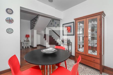 Sala de Jantar de casa à venda com 3 quartos, 230m² em Vila Ipiranga, Porto Alegre
