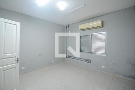 Quarto 1 de casa à venda com 2 quartos, 192m² em Vila Antonieta, São Bernardo do Campo