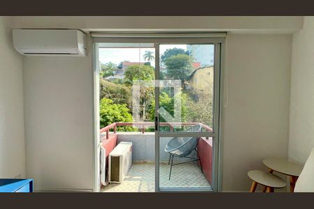 Varanda da Sala de apartamento para alugar com 1 quarto, 79m² em Jardim das Bandeiras, São Paulo