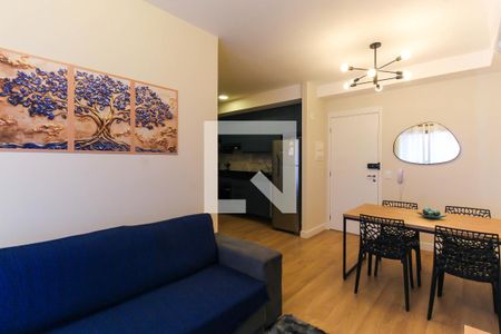 Sala/Cozinha de apartamento para alugar com 2 quartos, 50m² em Quarta Parada, São Paulo