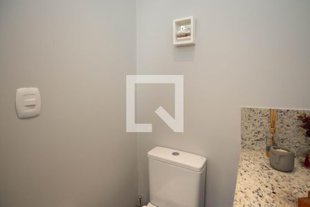Lavabo  de casa à venda com 3 quartos, 180m² em Horto Florestal, São Paulo