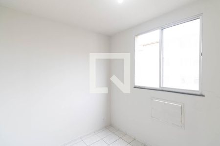 Quarto 2 de apartamento para alugar com 2 quartos, 57m² em Paciência, Rio de Janeiro
