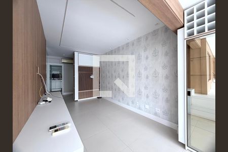 Sala de apartamento para alugar com 3 quartos, 109m² em Recreio dos Bandeirantes, Rio de Janeiro