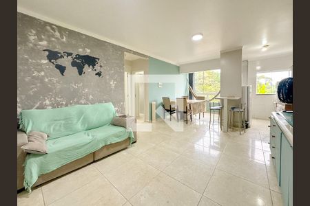 Sala de TV de apartamento para alugar com 2 quartos, 62m² em Ingleses Norte, Florianópolis