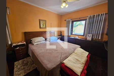 Casa à venda com 4 quartos, 230m² em Jardim Bonfiglioli, São Paulo