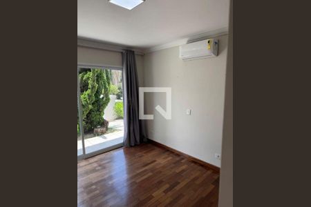 Casa para alugar com 4 quartos, 420m² em Alphaville, Santana de Parnaíba