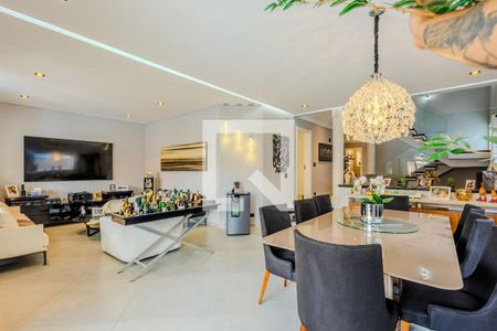 Casa à venda com 3 quartos, 360m² em Alphaville, Santana de Parnaíba