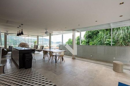 Casa à venda com 4 quartos, 298m² em São Francisco, Niterói
